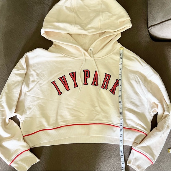 Ivy Park Cropped Hoodie Size Large - Picture 5 of 8